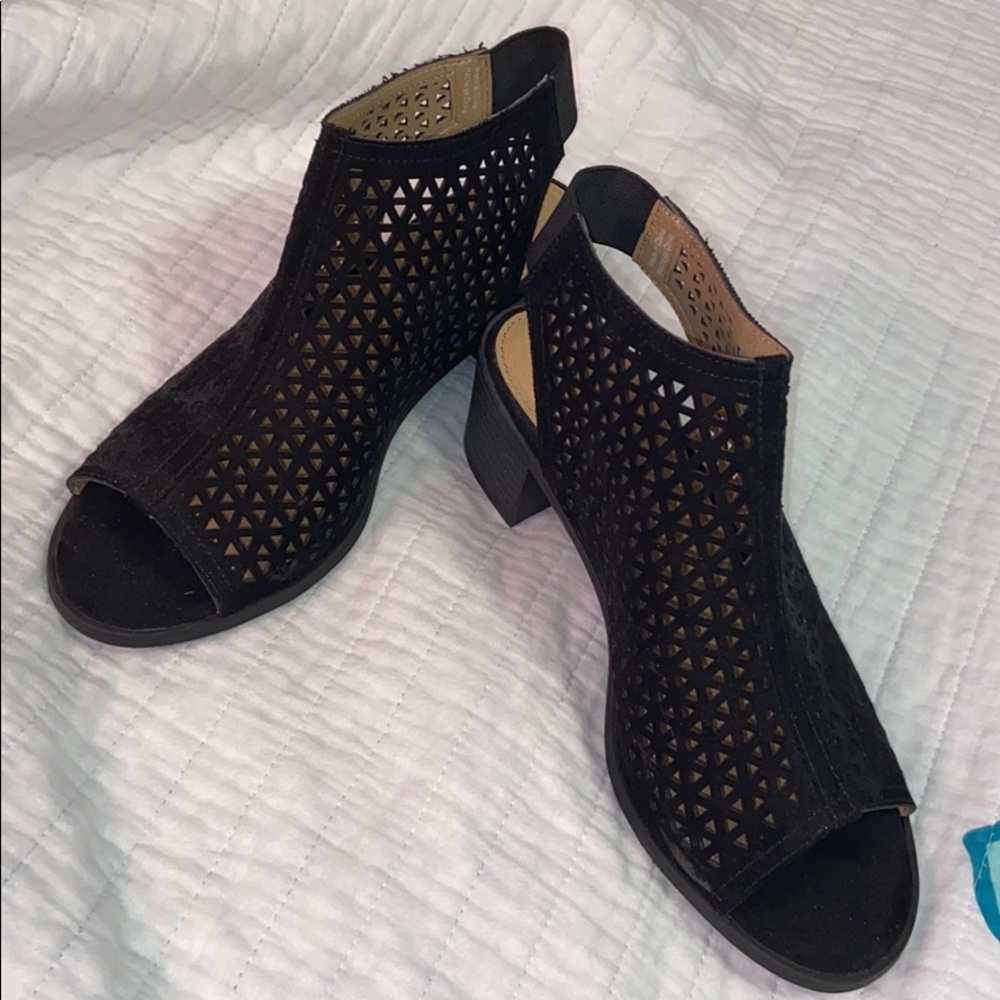 American Eagle cute shoes